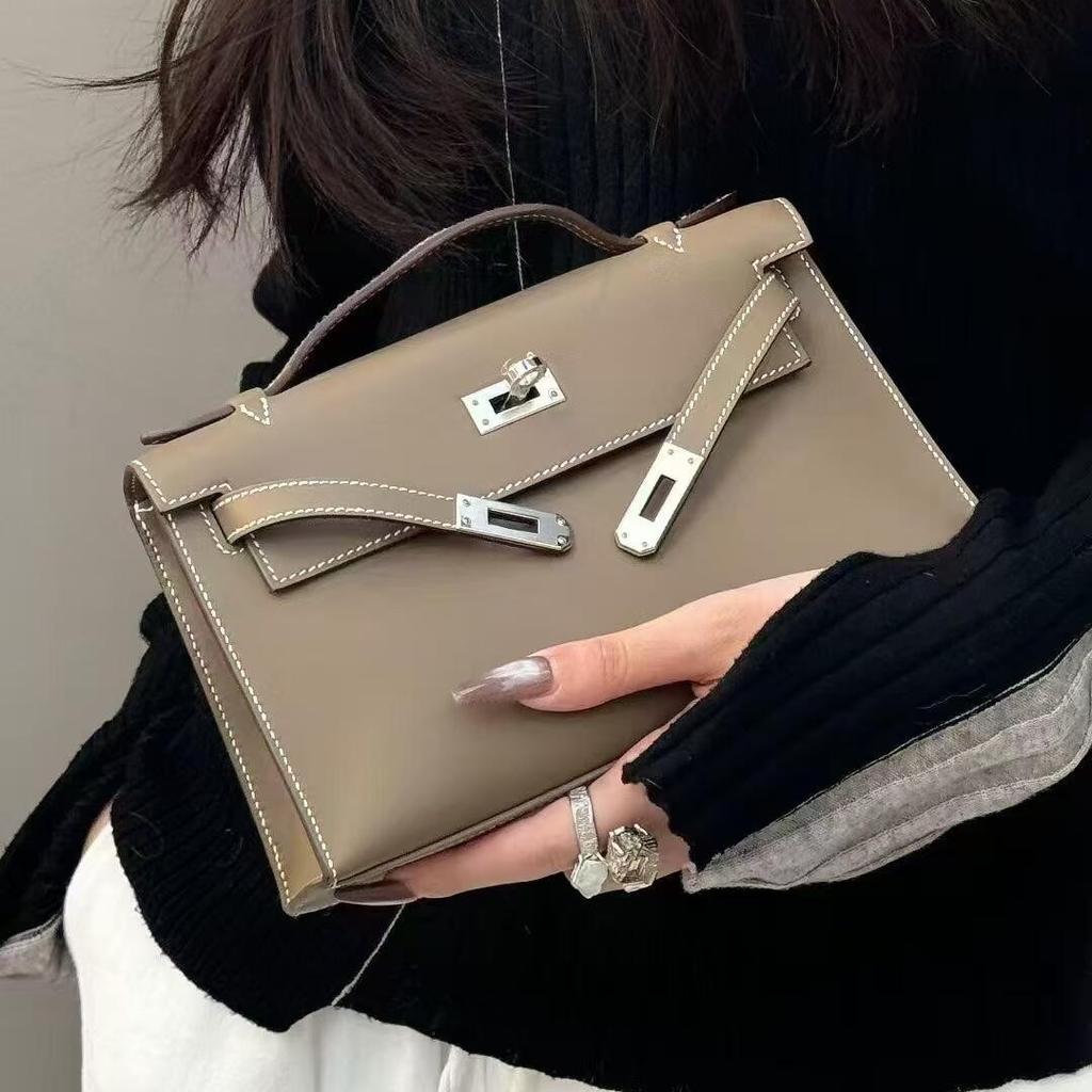 Generace tašky Kaili vrchní vrstva rychlá hovězí kůže ramenní crossbody taška poloručně vyráběná kožená ruční mini řetízková taška pro ženy