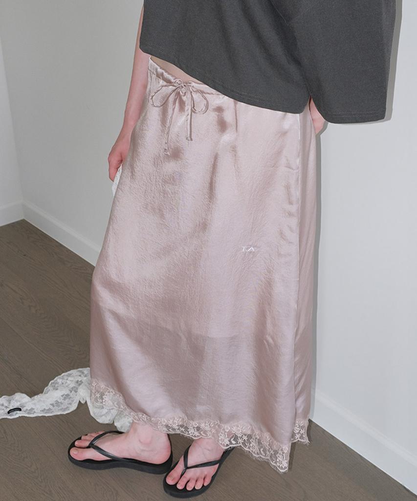 TARVERT Bella Satin Long Skirt - Pale Pink