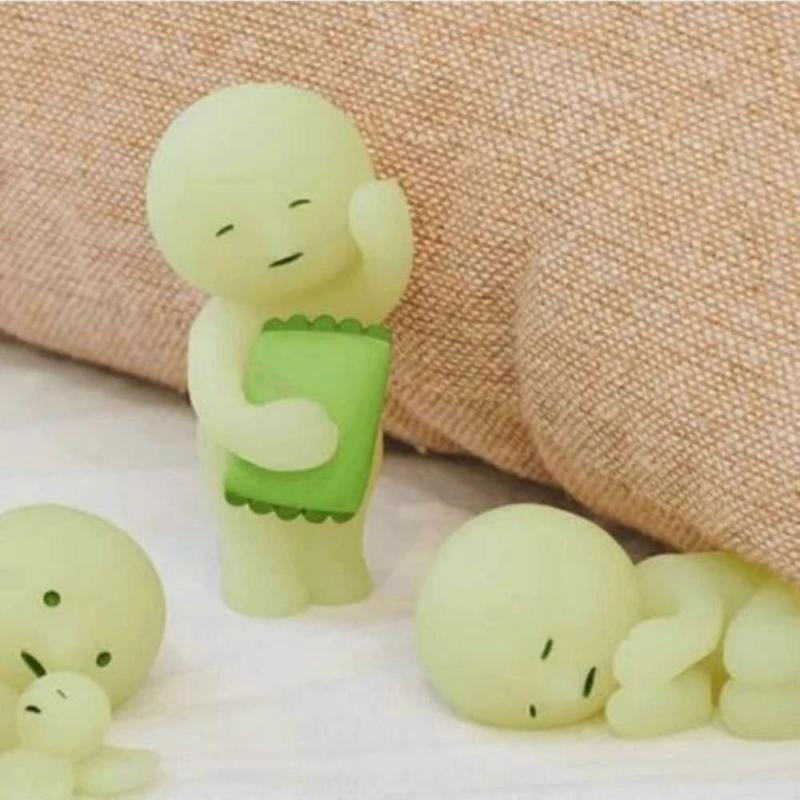 6pcs Smiski Blind Box Sunday Series Yoga Fitness Series Minifigure Noctilucent Decoration Doll Bedroom Toilet