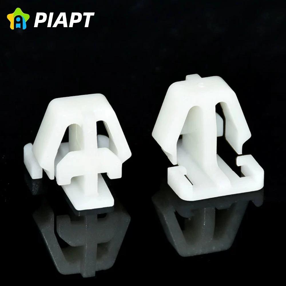 Honda CR-V, Civic, Odyssey, Pilot Side Molding Clip 75305-SCA-E00