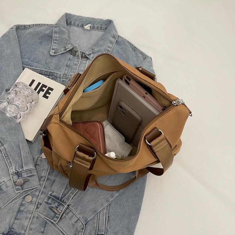 Casual bag Large capacity lightweight commuter tote bag Multi-pocket shoulder bag Student handbag Autumn versatile women's bag