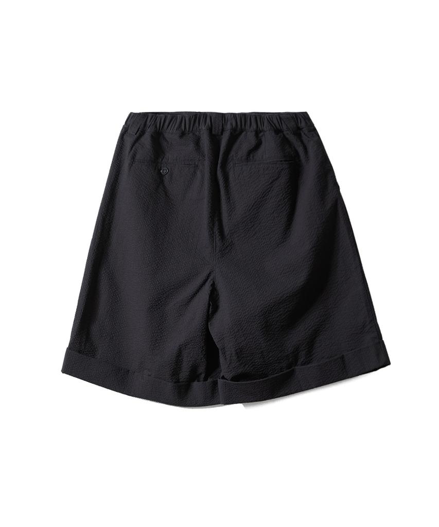 Holliseon Dimple Seersucker Wide Half Pants Black