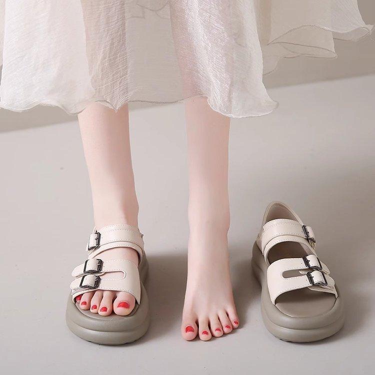 2025 summer new bag heel sandals women's shoes summer Internet celebrity muffin platform soft sole Roman sandals women beach shoes women