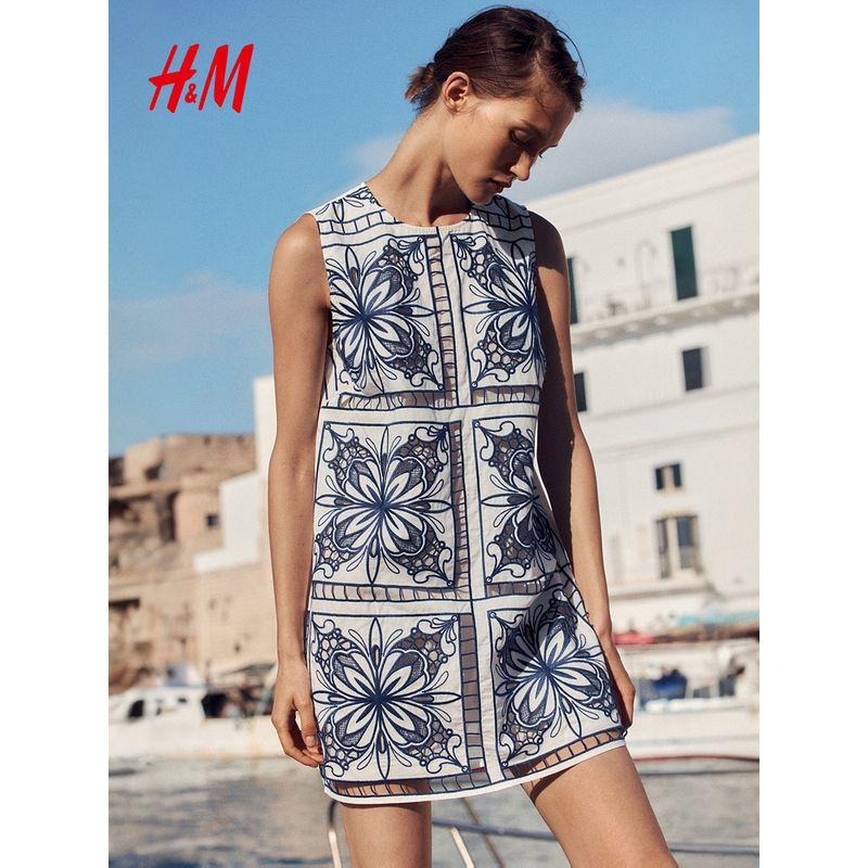 

HM Women s clothing dress 2025 Summer New round Neck Hollow Embroidered Straight Design Floral Skirt 1288321 White/Navy 170/104(L)