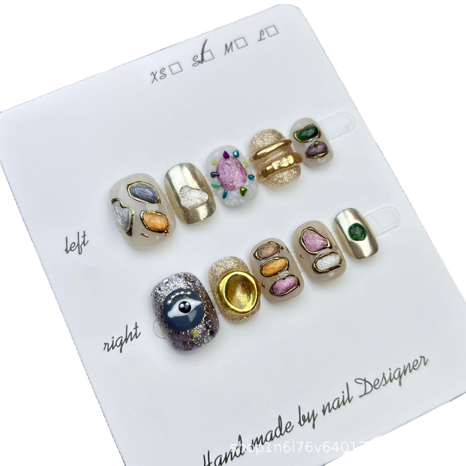 

One Glance, Ten Thousand Years: Cute Handmade Hand-Painted Cat Eye Short Nails Medium