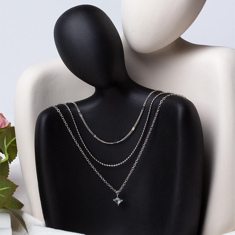 Square diamond necklace niche jewelry multi-layer metal chain pendant female collarbone chain wind
