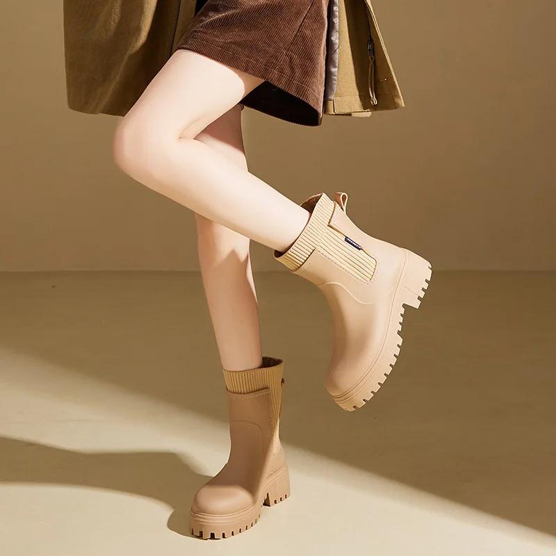 Rain Boots Women's Four Seasons Fashion Outdoor Mid-tube Waterproof Non-slip Rubber Shoes Fashion Rain Boots with Cotton Cover