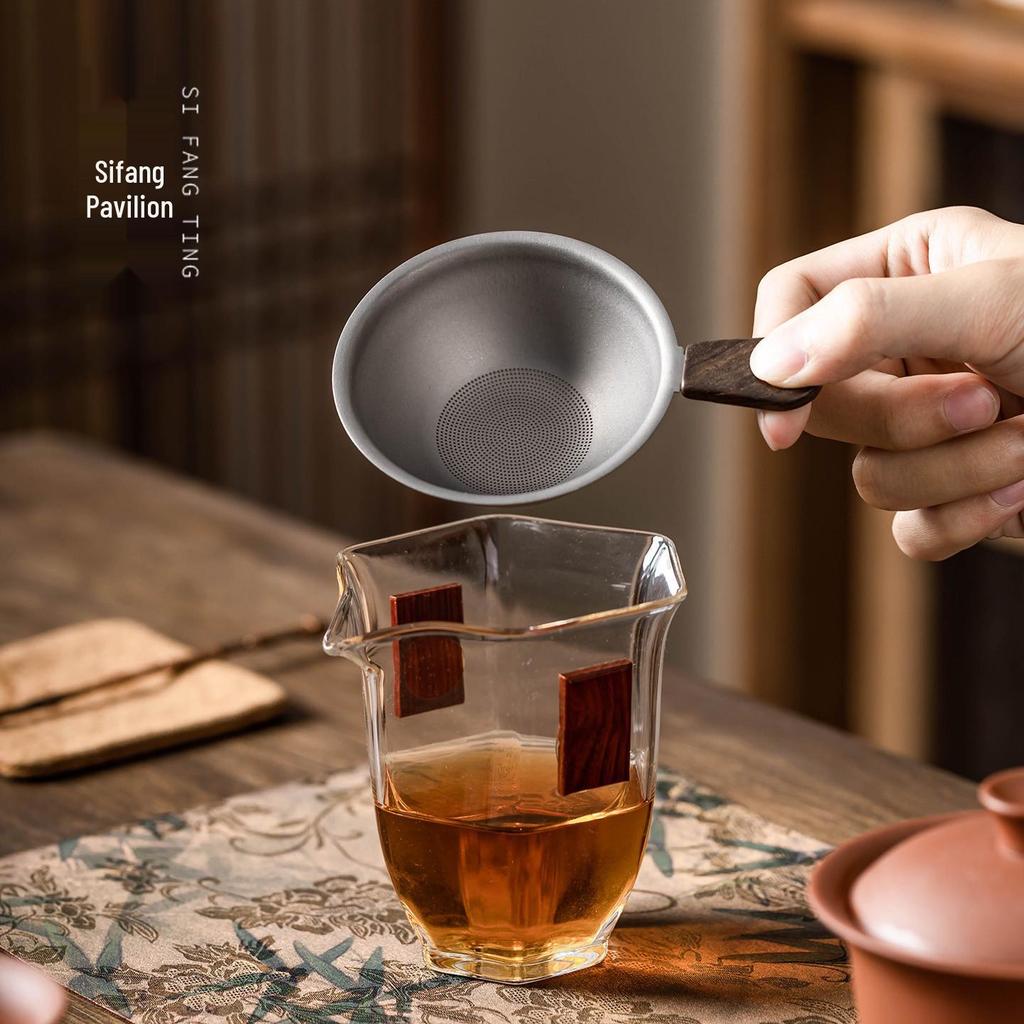 High-End Pure Titanium Tea Infuser with Ultra-Fine Filter for Gongfu Tea Ceremony