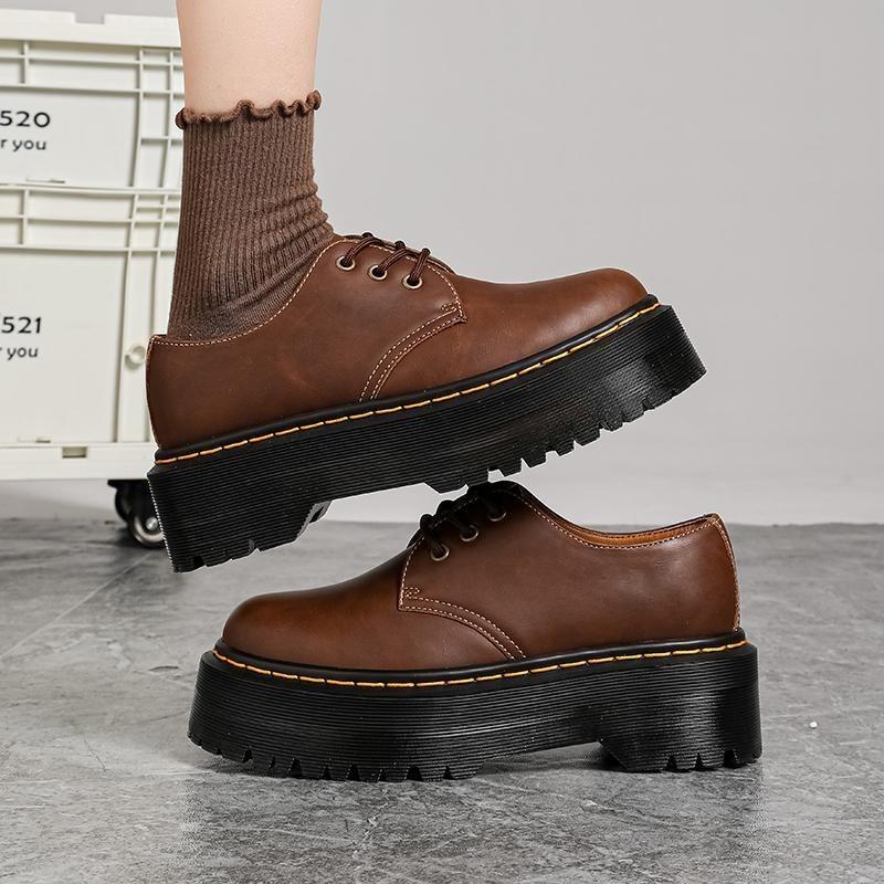 Thick-soled 3-hole small leather shoes women's low-top, brown British round head casual student muffin bottom short boots