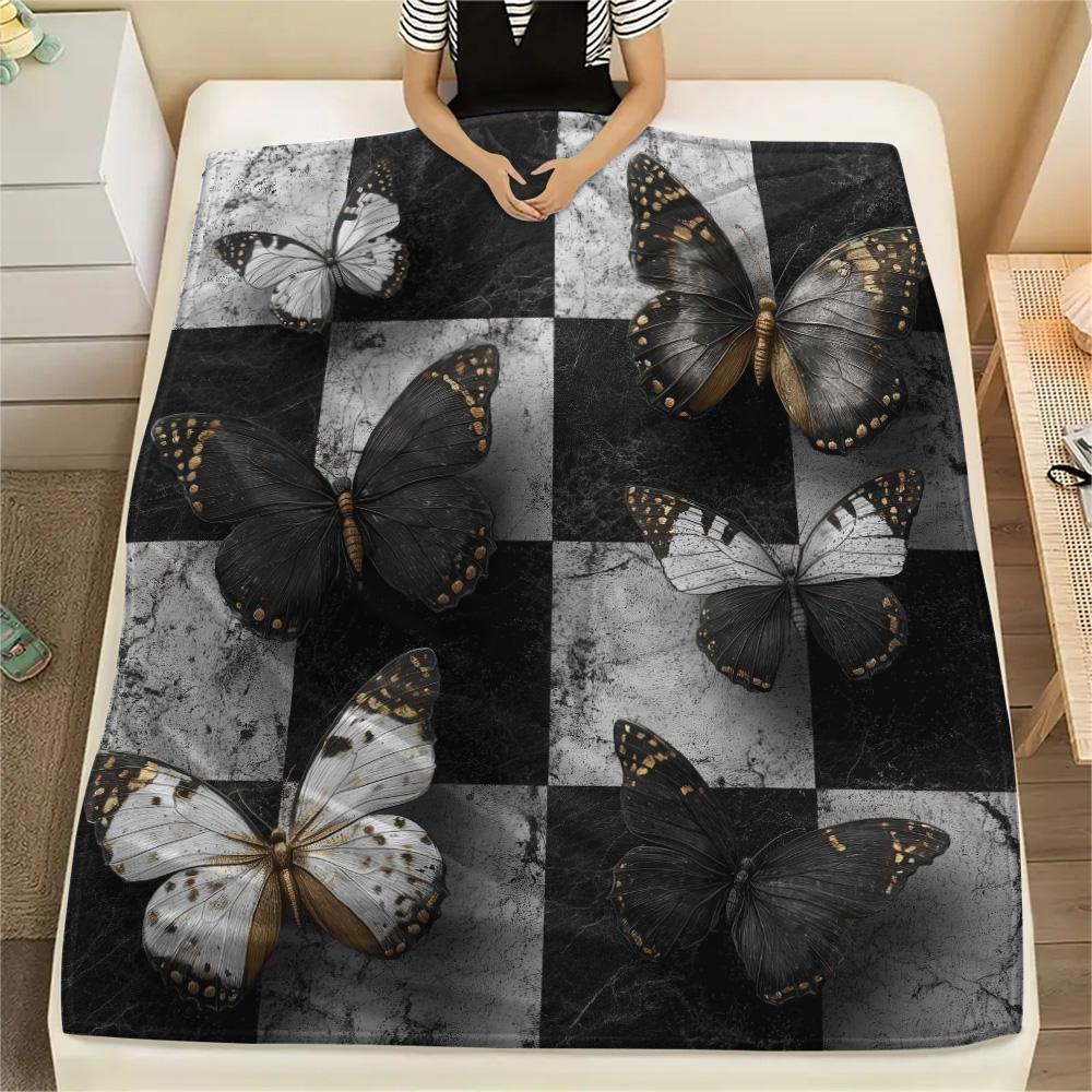 

Plaid Butterfly Print Flannel Blanket, High quality Comfortable for All Seasons, Home Decor, Warmth and Comfort 80cm x 120cm