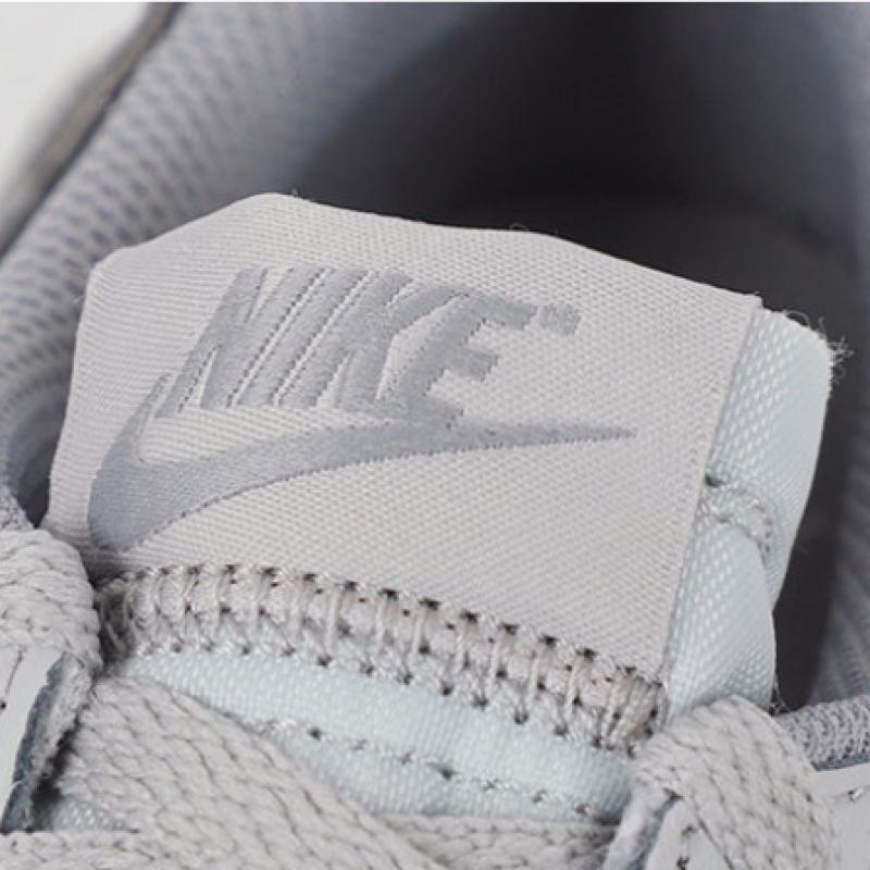 Nike W Sneaker Waffle Debut