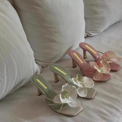 Women's Fashion Heels Slippers Women Elegant Flower Design Slippers Summer Comfortable Solid Color Beach Sandals Sandalias Mujer