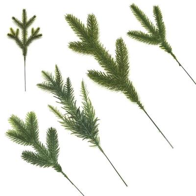 Exclusive Simulation Pine Needles Green Plants Christmas Wreath and Ornaments