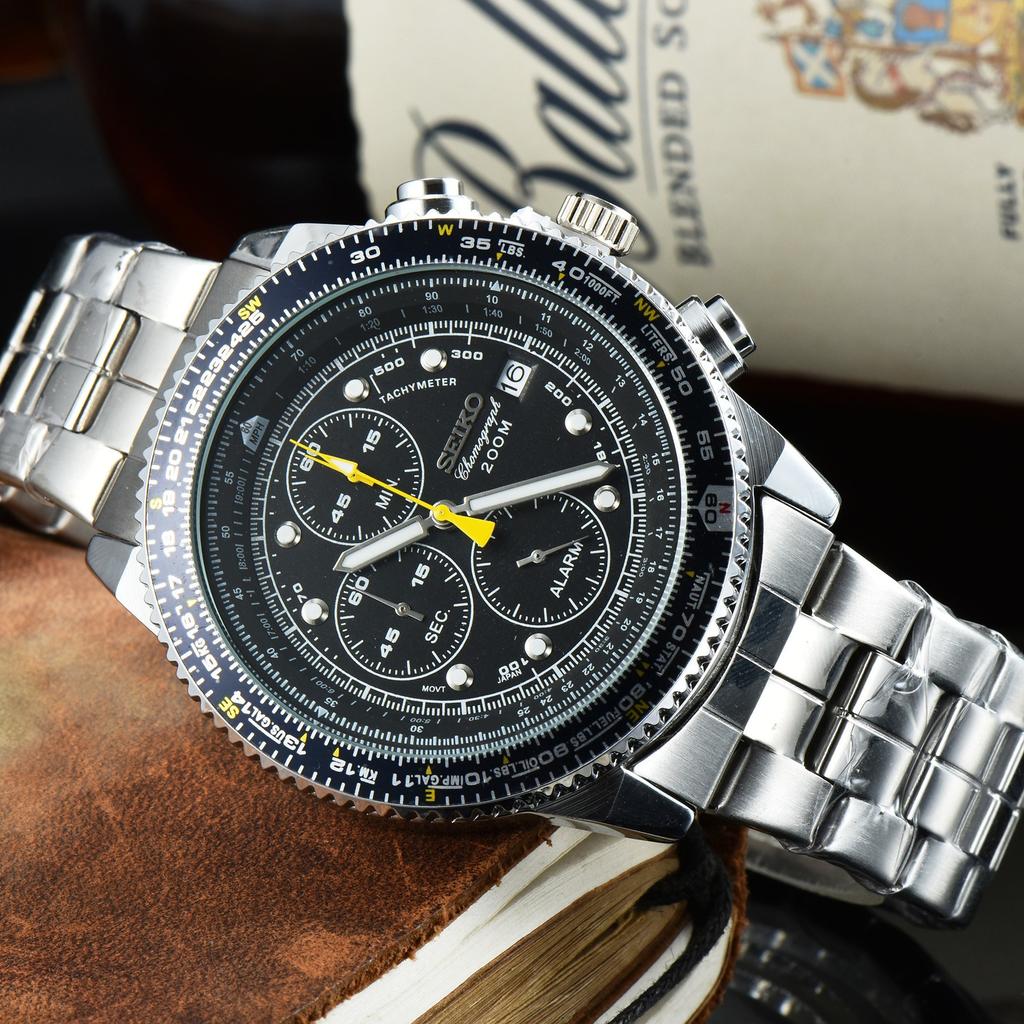 SEIKO Herren Quarz Chronograph Uhr Edelstahl / Lederarmband Tachymeterlünette Leuchtzeiger Datum Sport Business Herren Armbanduhr
