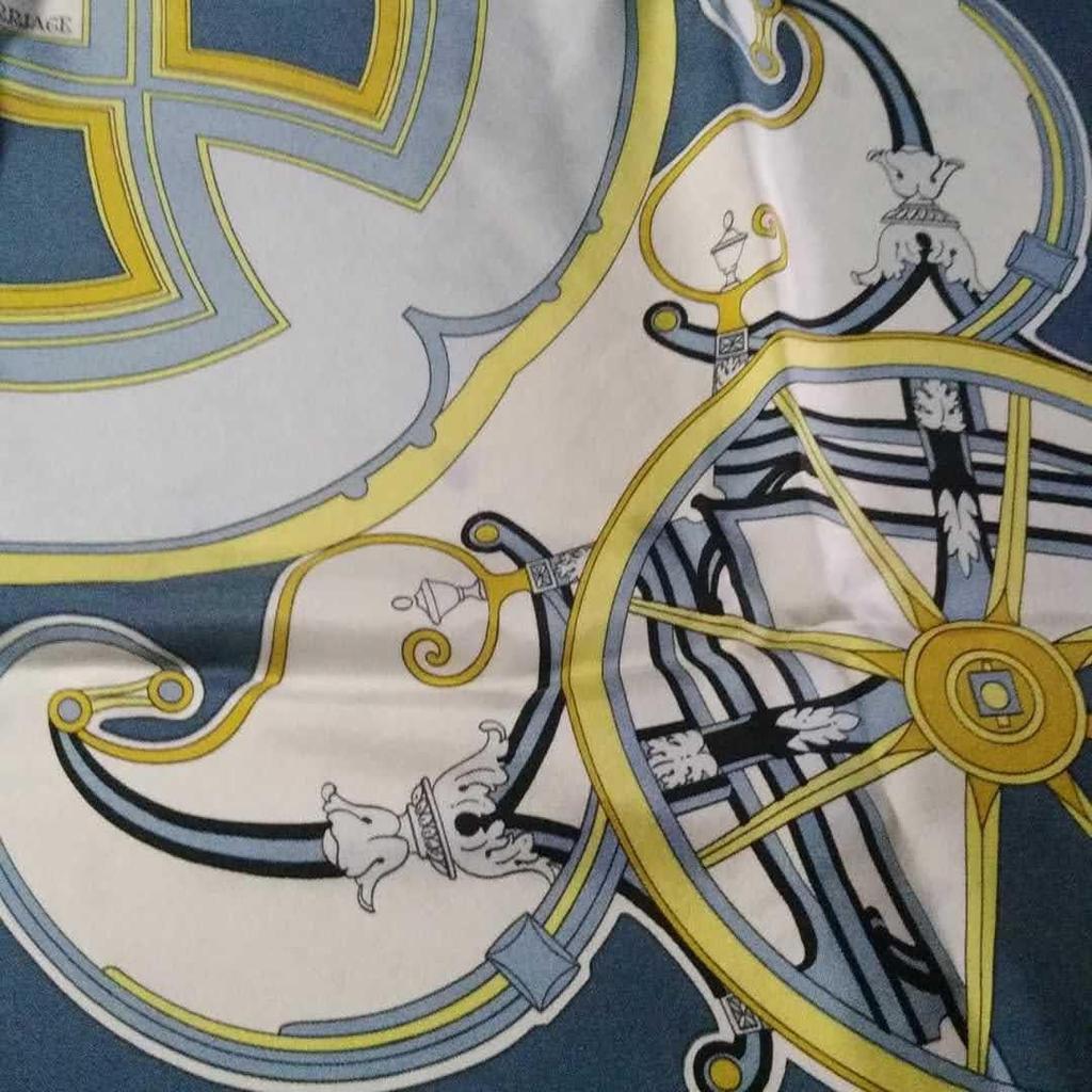 Used Women's Scarf HERMES