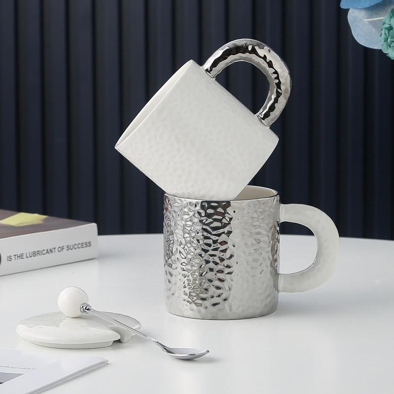 Light Luxury Hammer Pattern Mug High Value Ceramic Cup Household Coffee Cup with Lid Spoon Creative Water Cup Gift Gift
