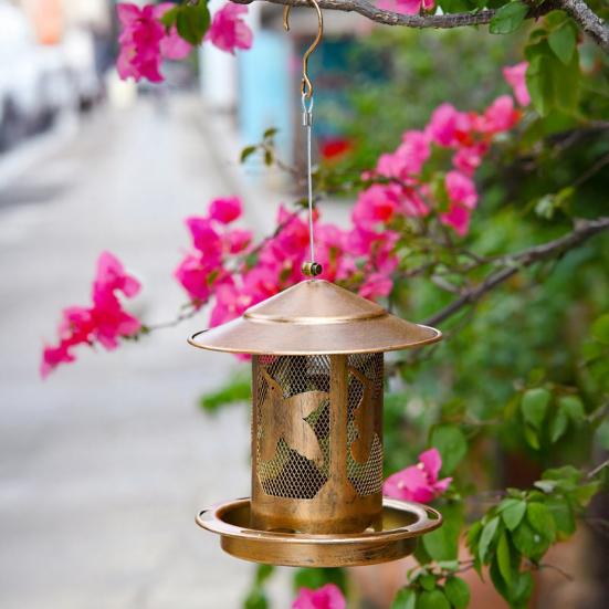 Bird Feeder with Rainproof Roof Metal Feeder Large Capacity Grain Storage Bin And Tray Feeder for Outdoor Garden Patio