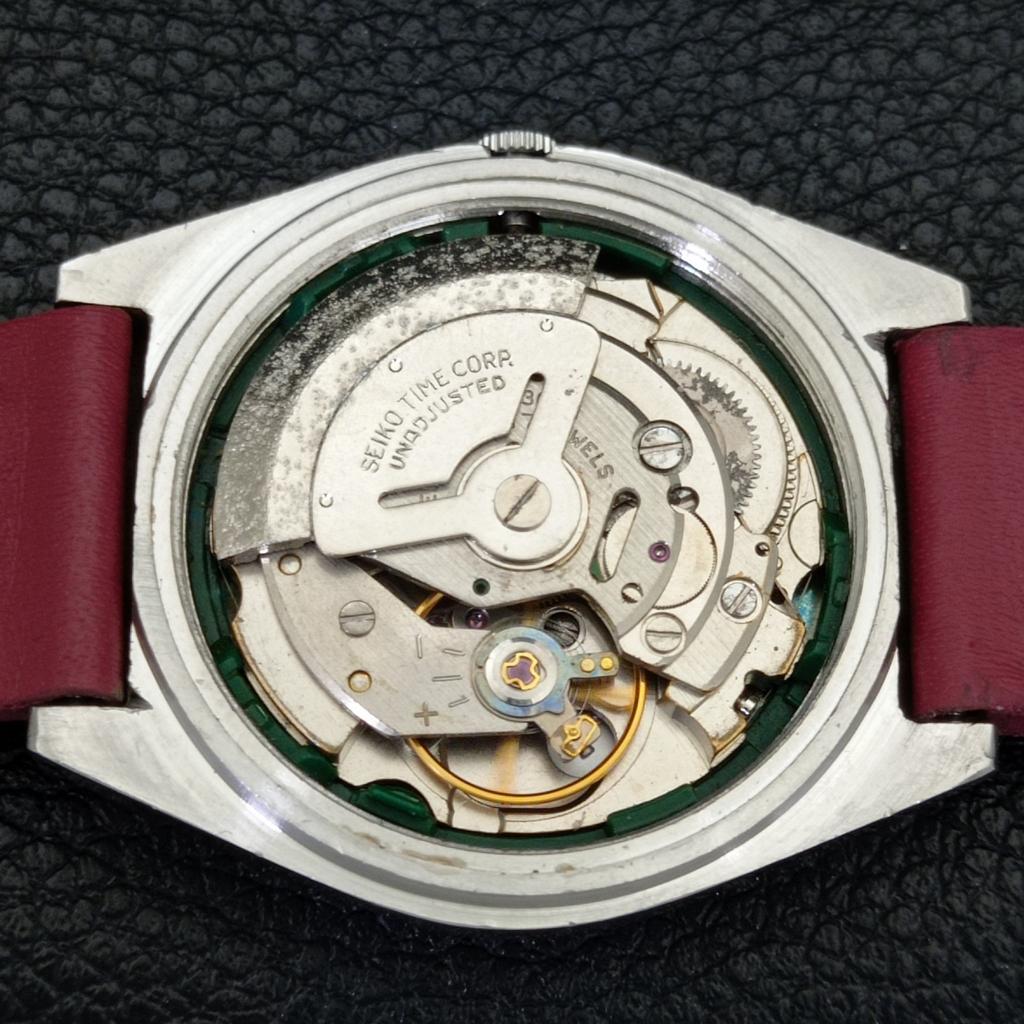 Seiko 5 AUTOMATIC JAPAN 6309A MENS VINTAGE ARABIC RED COLOR DIAL WATCH A701331-5