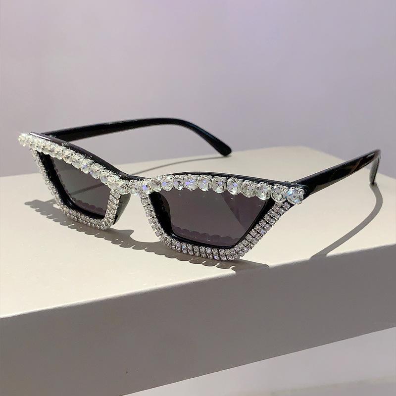 Vintage Markowe Projektanckie Kocie Oko Diamentowe Okulary Przeciwsłoneczne Damskie Dla Kobiet Luksusowe Okulary Przeciwsłoneczne Punk Popularne Kryształowe Odcienie z Cyrkoniami