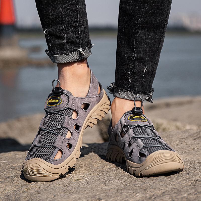 2024 Herren Arbeitssandalen Leder Herren Hausschuhe Herren Sommerschuhe Atmungsaktiv Strand Outdoor weichsoledlack Sport Wandern