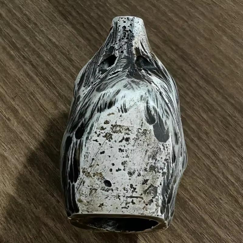 1Pc Whistle Skull Human Whistle Camping Tools  Explosive Net Red Ghost Whistle
