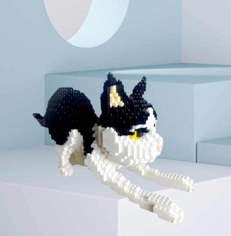 Variety of Pet Cat Models Building Blocks Toy:Captivating Cat Expressions, Fun Orange & Cow Patterns, Kid-Friendly, Unique Gift