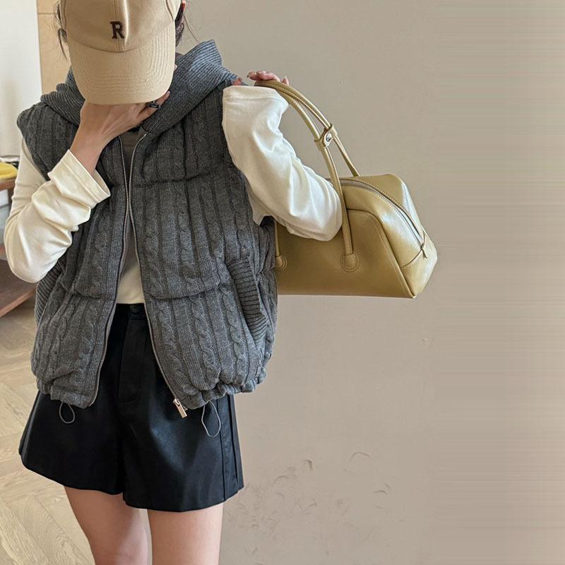 

90 white duck down down vest women s 2025 winter thickened heavy industry wool twisted woven hooded fashion vest jacket S серый