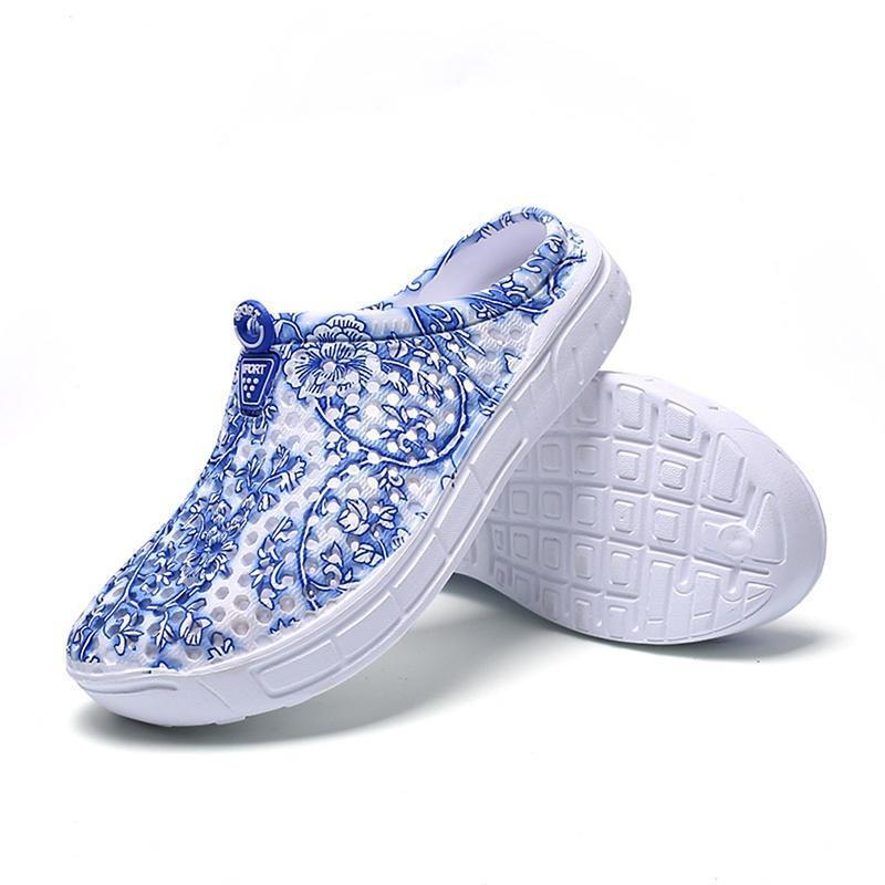 Stylish Women's Summer Garden Wooden Bathroom Slippers For Beach And Home