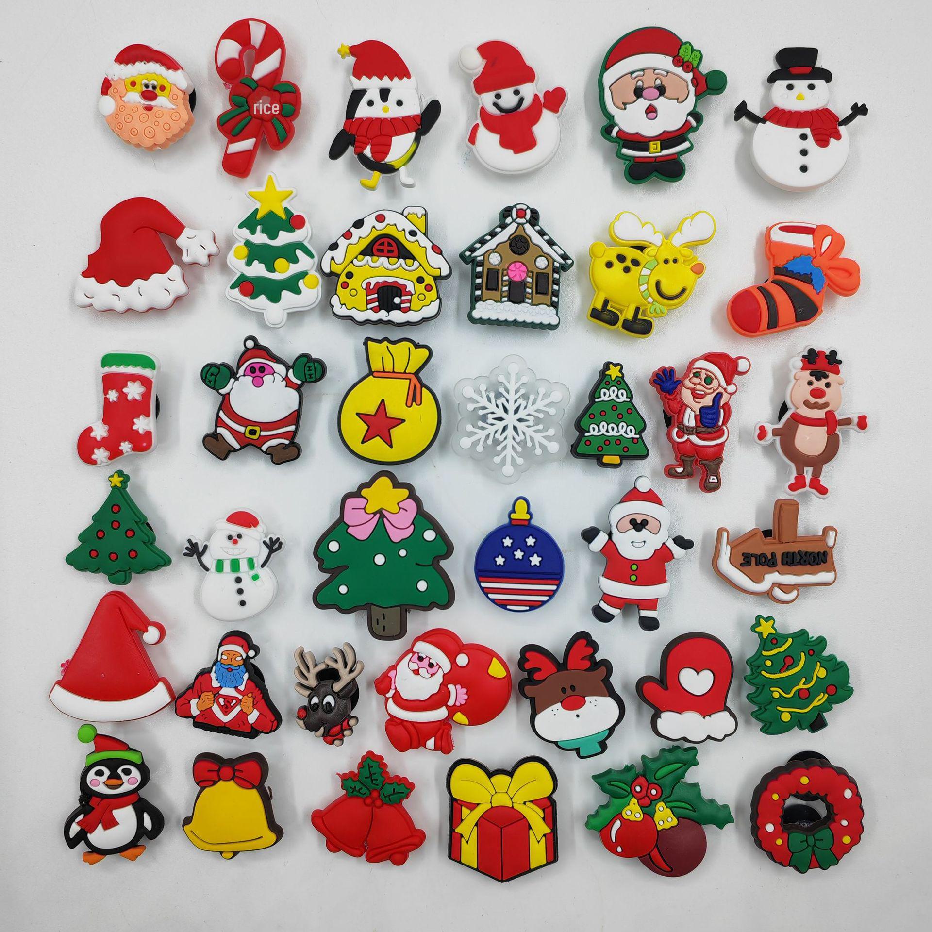 

Рождественские украшения для обуви своими руками: Праздничные пряжки и цветочные подвески для сабо и туфель-бобов