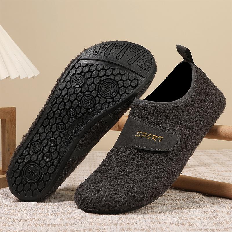 Winter couple new products daily leisure travel home soft non-slip lightweight warm plush cotton shoes