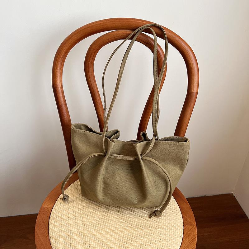 New large-capacity tote bag women's high-end niche design commuter versatile single shoulder messenger bag bag