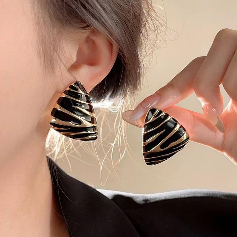 

Винтажные треугольные серьги-гвоздики для женщин и девочек в стиле бохо, полосатые серьги с зебровым принтом, масляные серьги, подарки на вечеринку, модные ювелирные аксессуары бездна