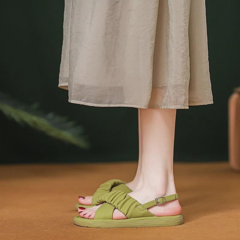 Platform sandals female summer fairy wind 2025 new versatile fashion flat Roman shoes fashion beach shoes breathable