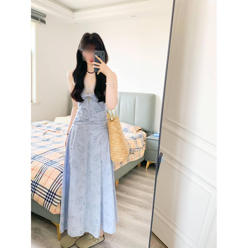 Women's summer high-end blue sleeveless beautiful pinched waist dress, summer temperament lace splicing hollow dress