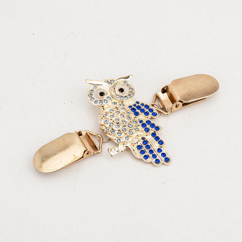 Vintage European & American Shawl Clip: Women's Diamond Sweater, Scarf, Brooch & Collar Alloy Accessories