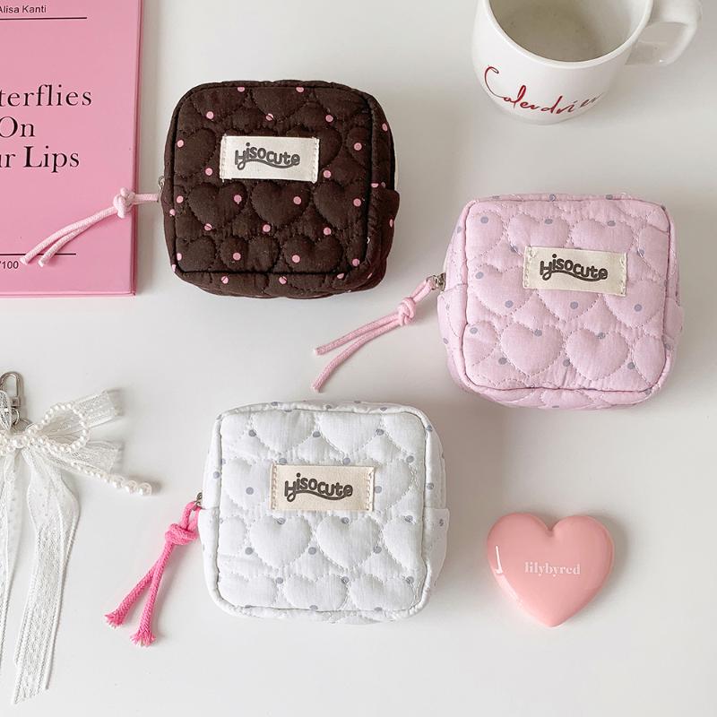 Kawaii Quilted Heart Polka Dot Mini Pouch Cute Square Coin Purse With Label Multifunctional Lipstick Cosmetics Items Storage Bag