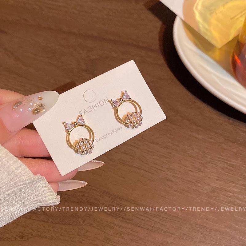 Micro-inlaid zircon bow stud earrings women s niche temperament pearl earrings design sense new ears