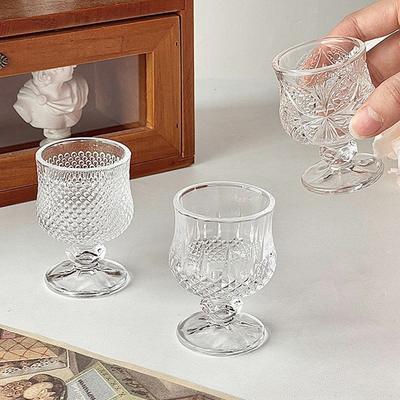 Recipientes para bebidas – Copas y vasos