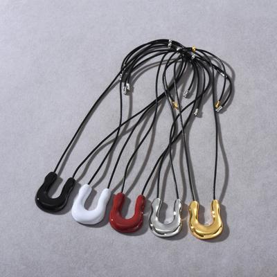 Metalen Onregelmatige Druipglazuur Hanger U-Vormig Lang Zwart Lederen Touw Trui Ketting Eenvoudige Stijl Veelzijdige Ketting