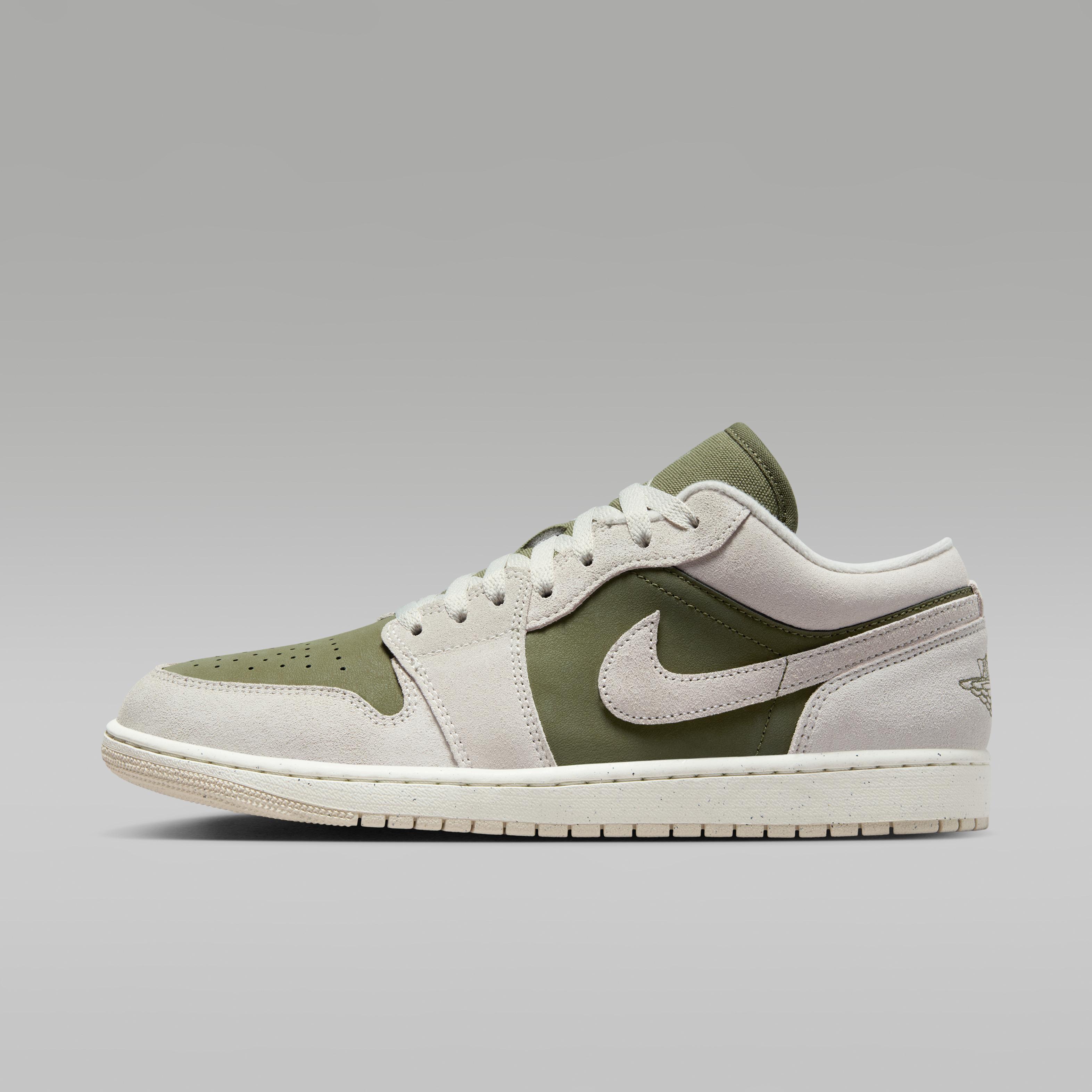 Jordan 1 Low SE Medium Olive Sail 44