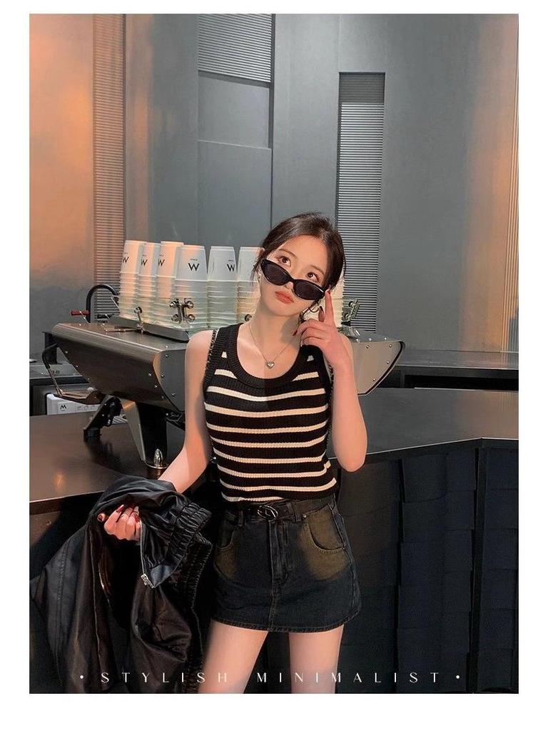 Women's Striped Knit Tank Top - 2024 Summer Slimming Style