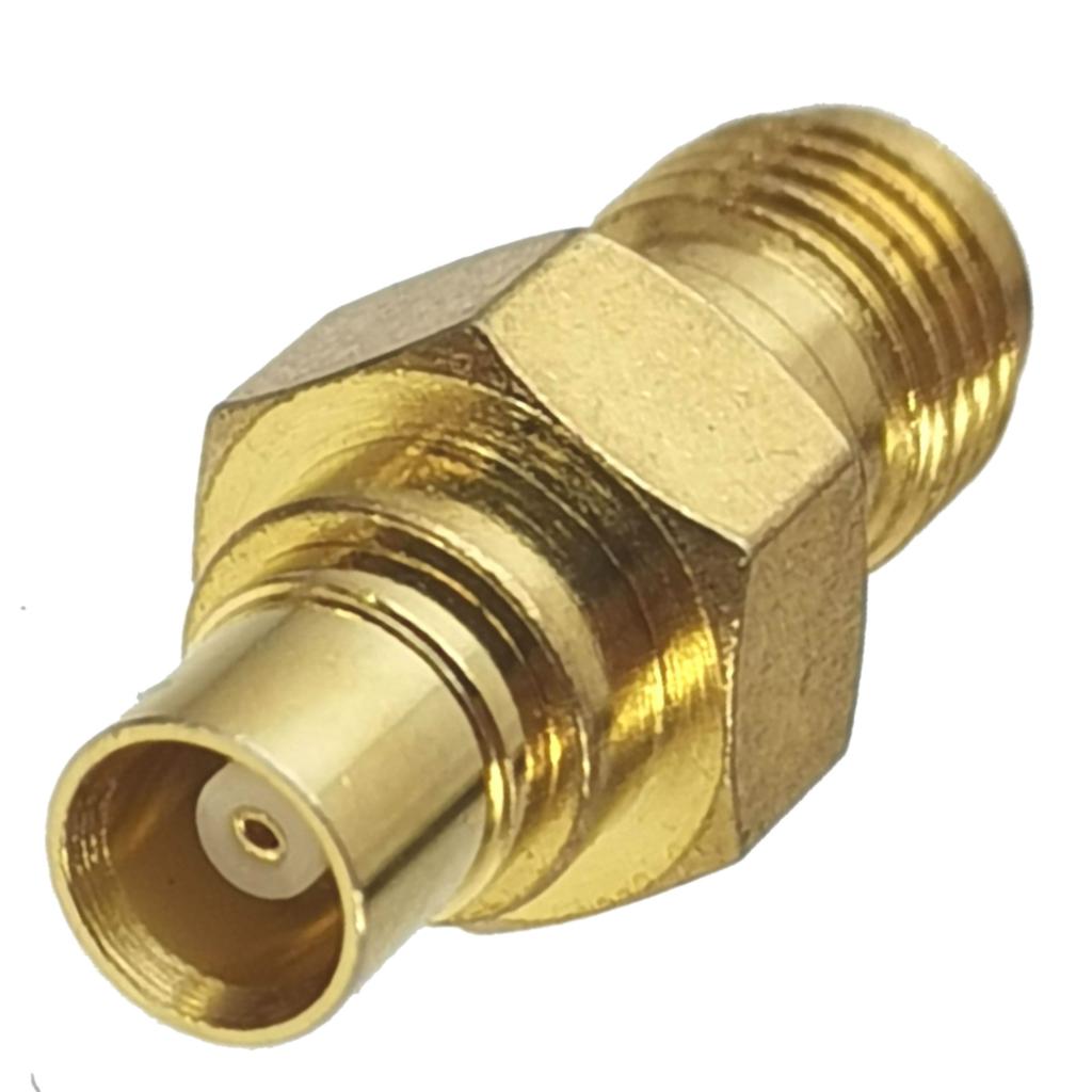 MCX socket / SMA socket adapter