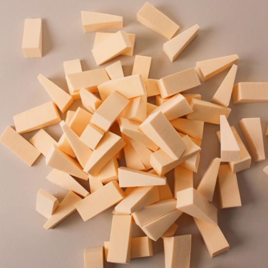 50Pcs Makeup Wedges Sponge Set Latex Free Foam Blenders for Powder Liquid Makeup Nail Art Tools for Coloring Painting