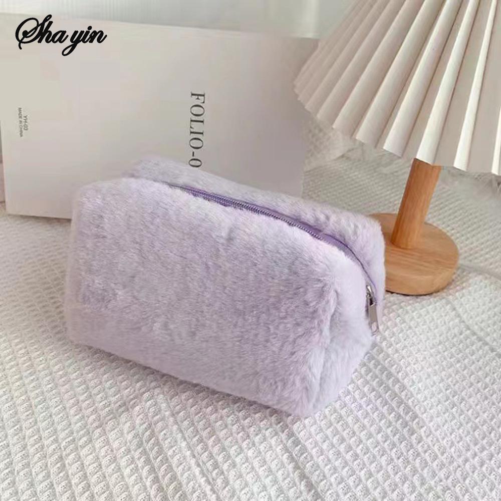 Elegant Velvet Makeup Bag, Large Capacity Niche Design Cosmetics Pouch, Cute High-End Toiletry Bag for Women