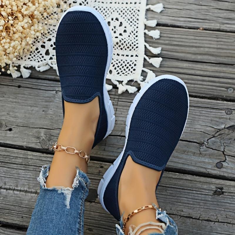 Summer New Europe and The United States Solid Color Casual Shoes A Stirrups Flat Shoes Breathable Lightweight Big Yards Flyknit Shoes