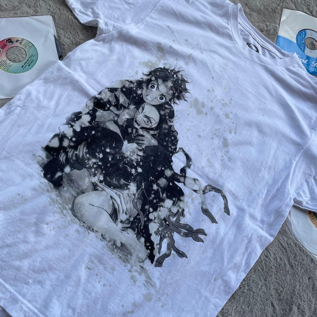 

[USED] Berserk Guts anime vintage tee in black and orange. Extremely rare.