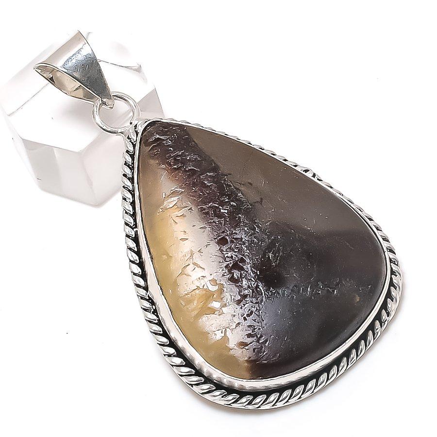 

Натуральный септариевый камень драгоценный камень 925 стерлинговое серебро ювелирное изделие кулон 2,36 Z6N81