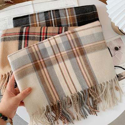 Écharpe à carreaux d'automne et d'hiver pour femmes, châle chaud en imitation cachemire avec pompon