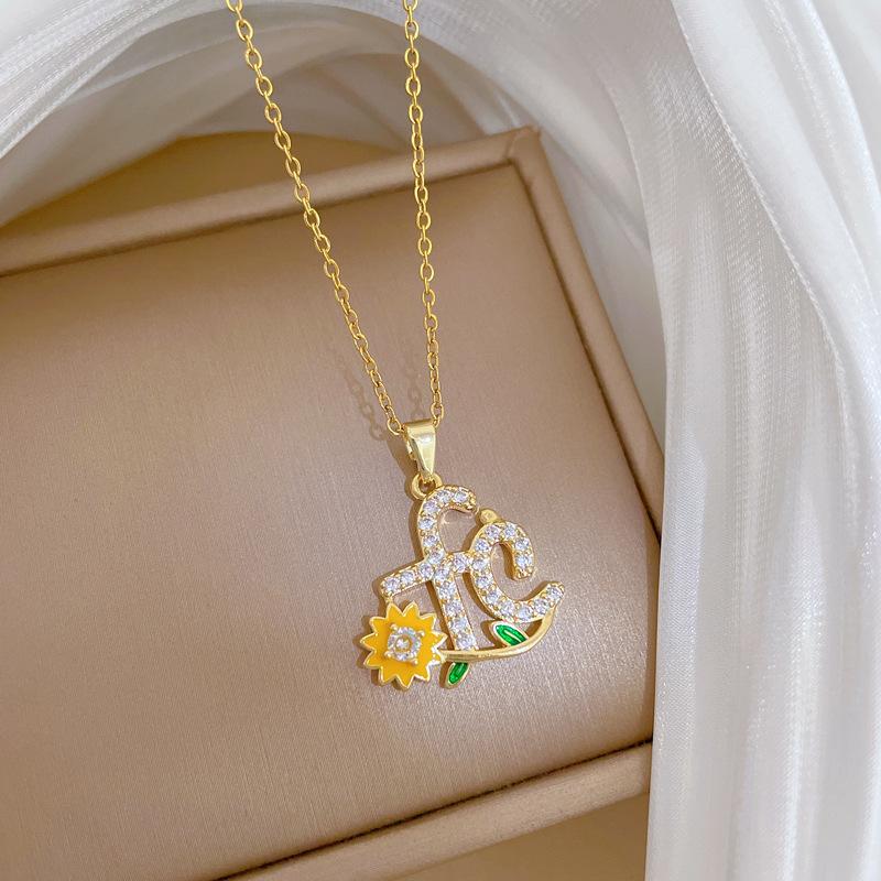 Fashion Zircon Fc Letter Zircon Daisy Pendant Necklace for Women Girls Sweet Stainless Steel Chain Jewelry Accessory Gifts