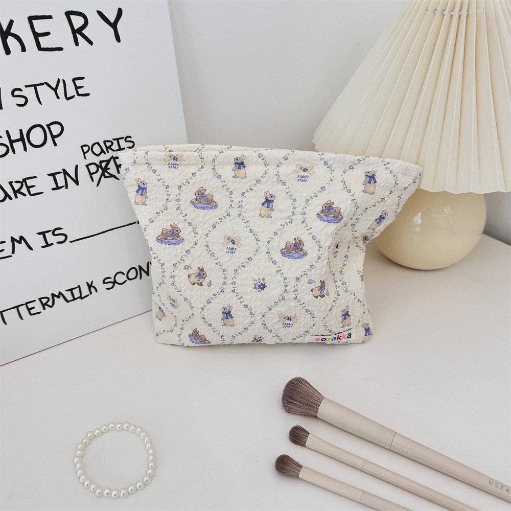 

Cute Bear Floral Women s Cosmetic Bag 2024 - Large Capacity Portable Clutch